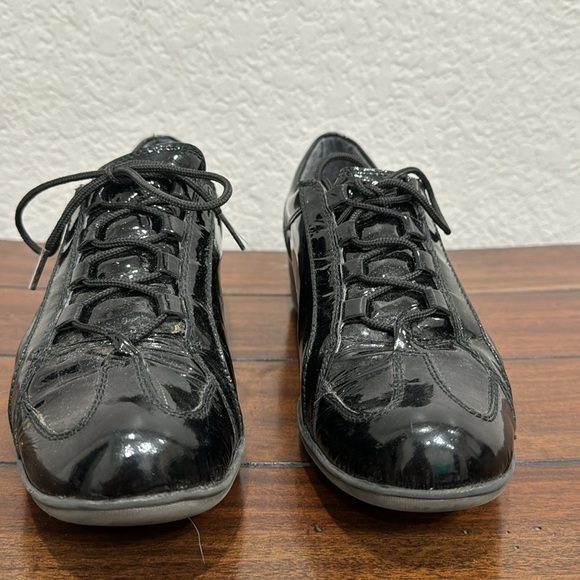 Stuart Weitzman Patent Leather Sneakers Black Size 8 - Picture 3 of 9